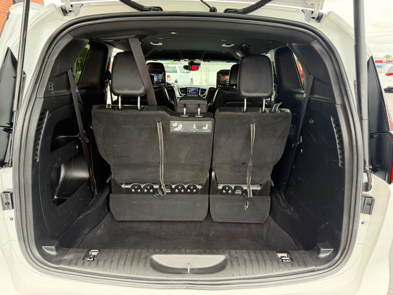 Chrysler Pacifica Touring L Plus FWD 2019