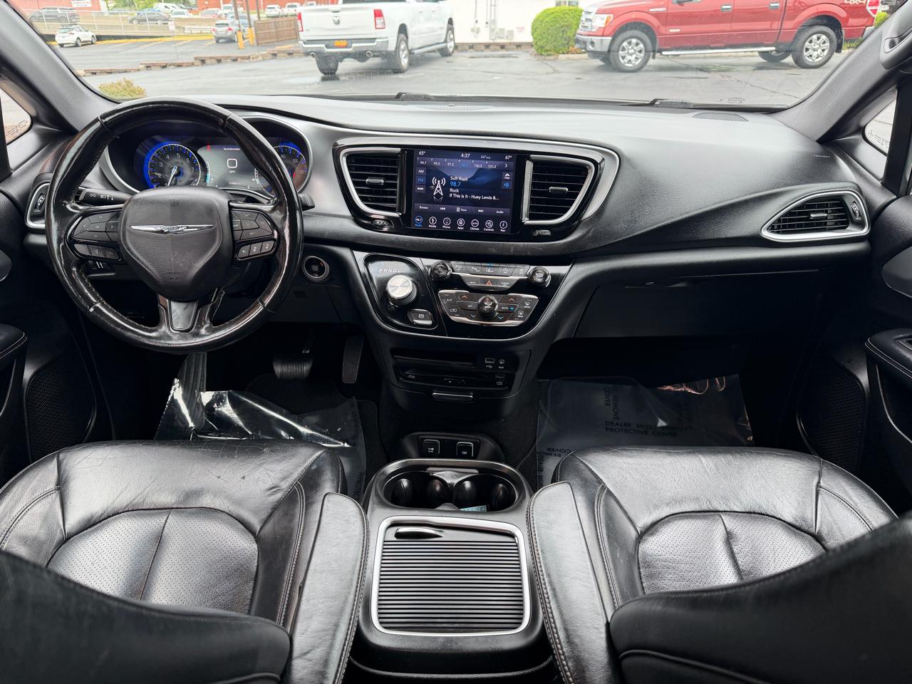 Chrysler Pacifica Touring L Plus FWD 2019