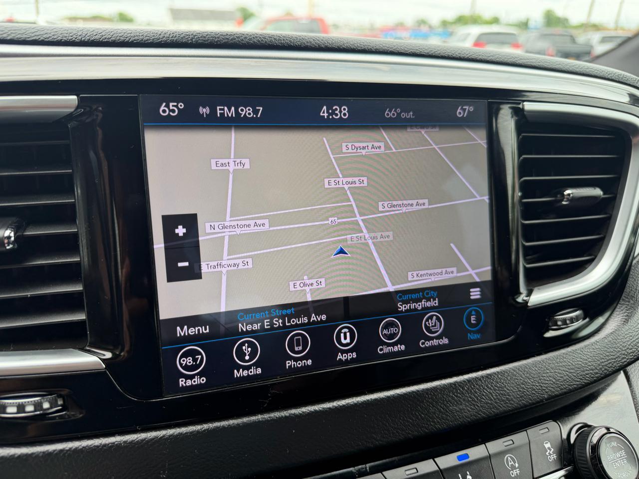Chrysler Pacifica Touring L Plus FWD 2019