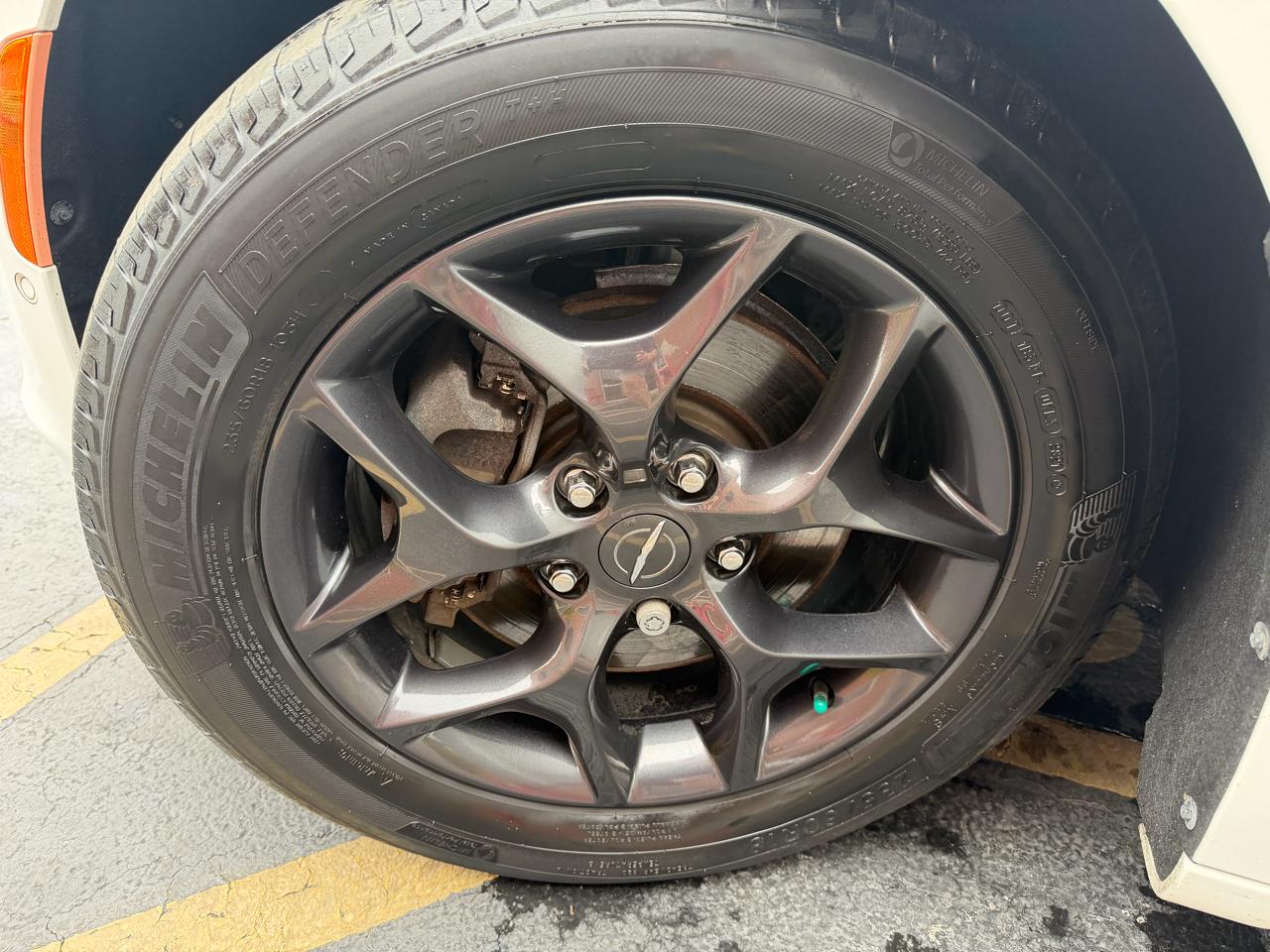 Chrysler Pacifica Touring L Plus FWD 2019