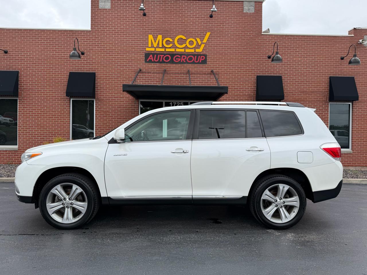 Toyota Highlander 4WD 4dr V6 Limited (Natl) 2012