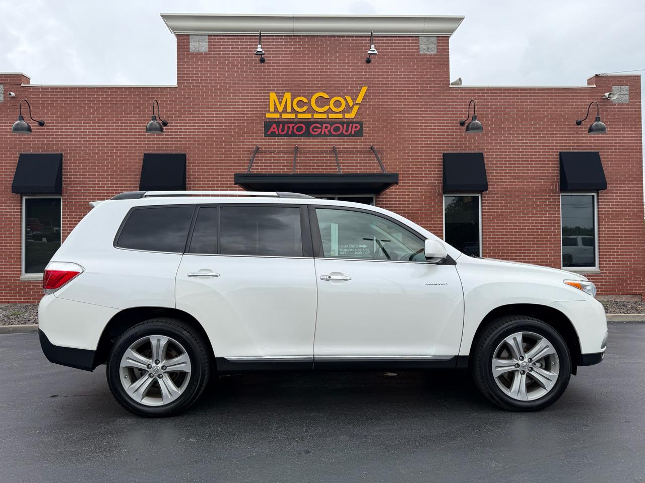 Toyota Highlander 4WD 4dr V6 Limited (Natl) 2012
