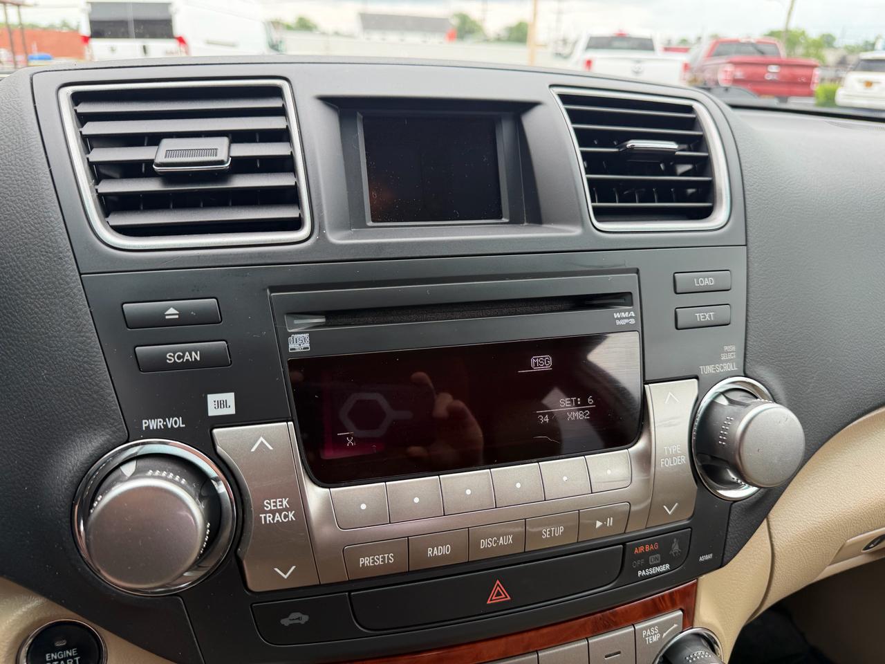 Toyota Highlander 4WD 4dr V6 Limited (Natl) 2012
