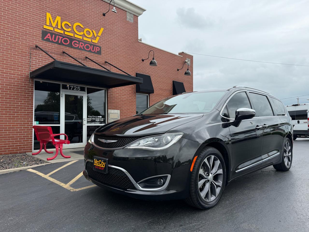 2018 Chrysler Pacifica Limited FWD