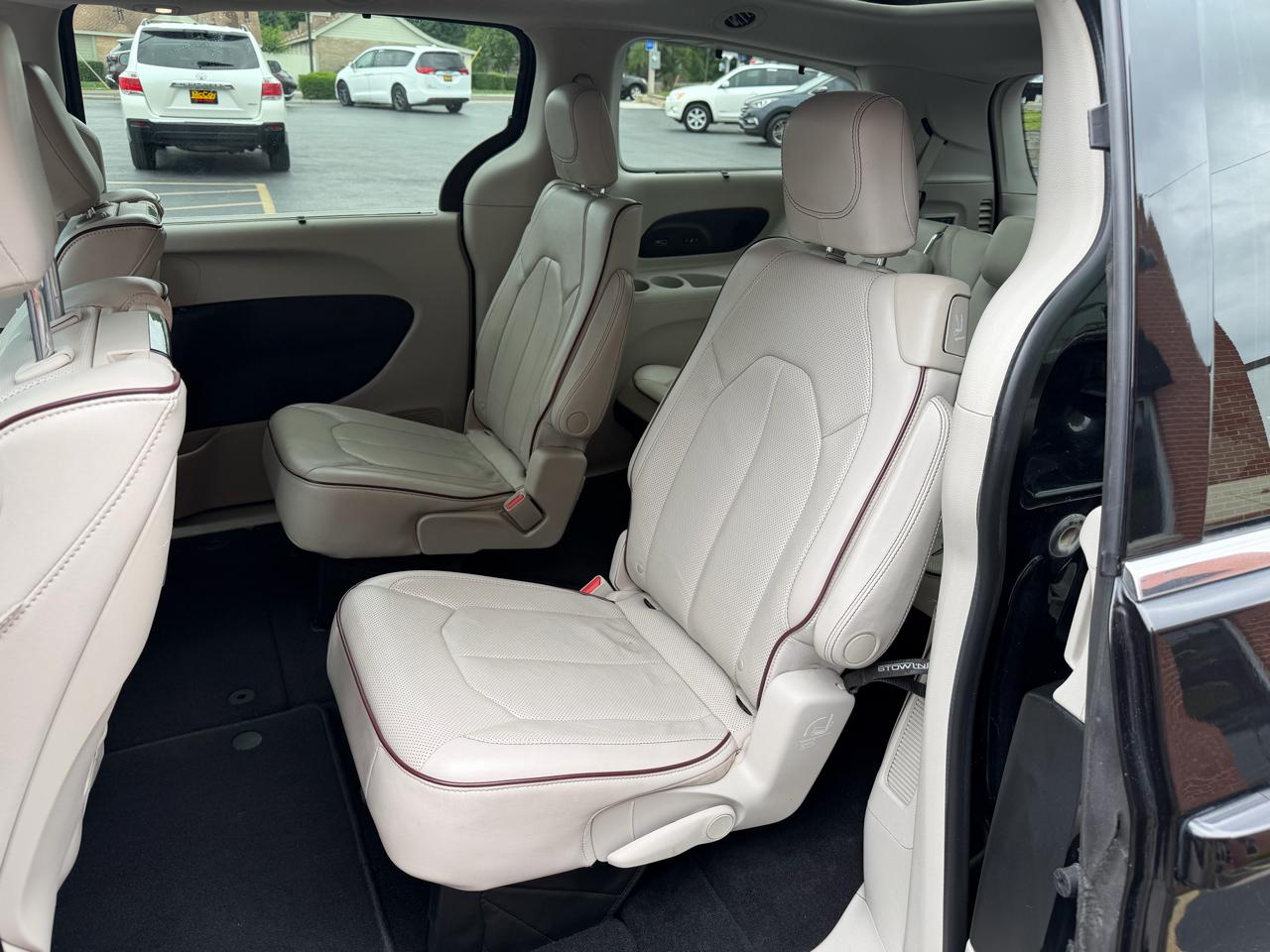 Chrysler Pacifica Limited FWD 2018