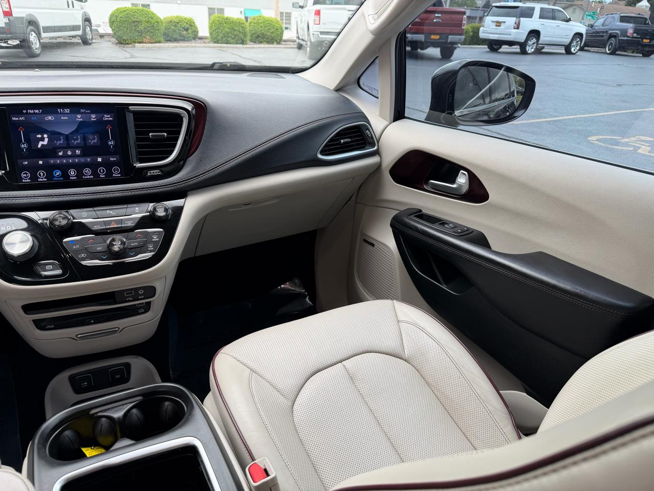 Chrysler Pacifica Limited FWD 2018