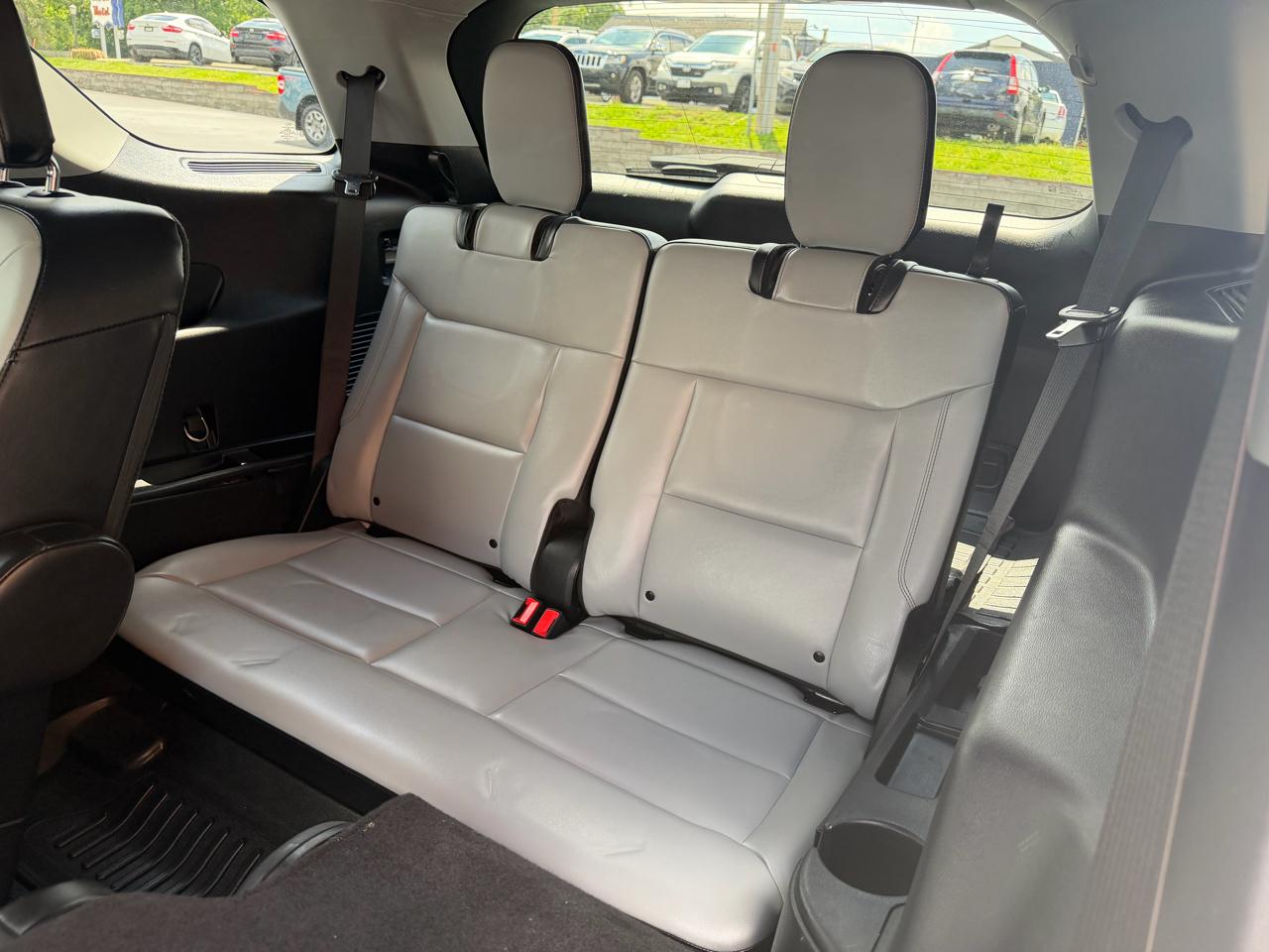 Ford Explorer XLT 4WD 2021