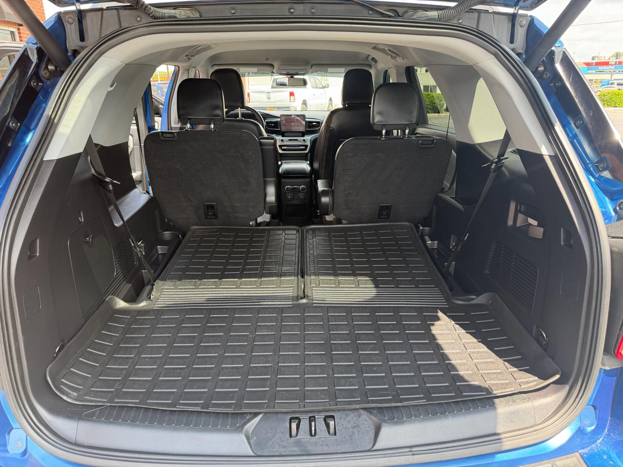 Ford Explorer XLT 4WD 2021