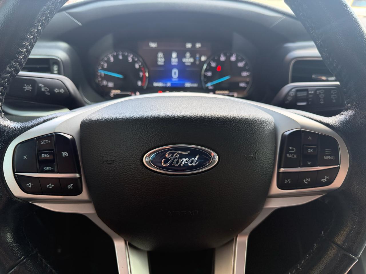 Ford Explorer XLT 4WD 2021