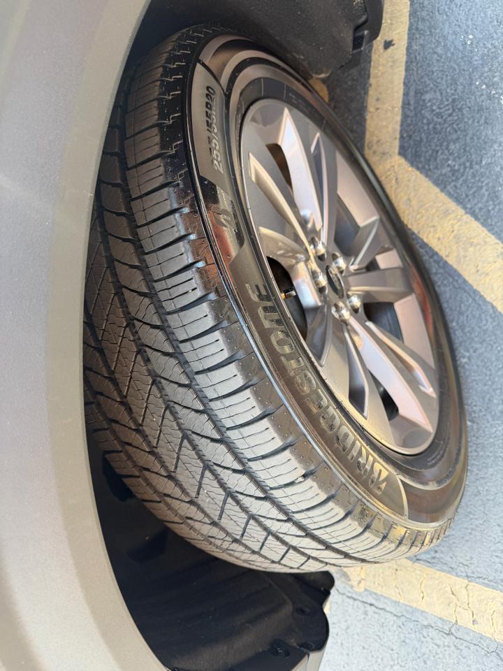 Ford Explorer XLT 4WD 2021