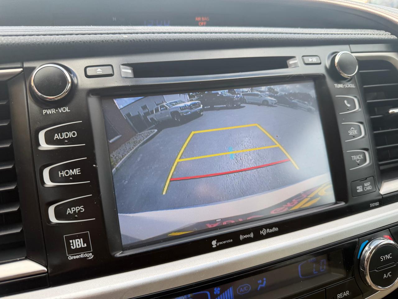 Toyota Highlander Limited FWD V6 2016