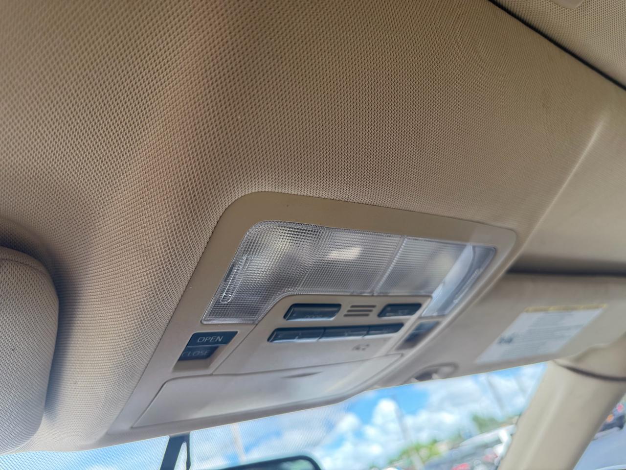 Toyota Highlander Limited FWD V6 2016