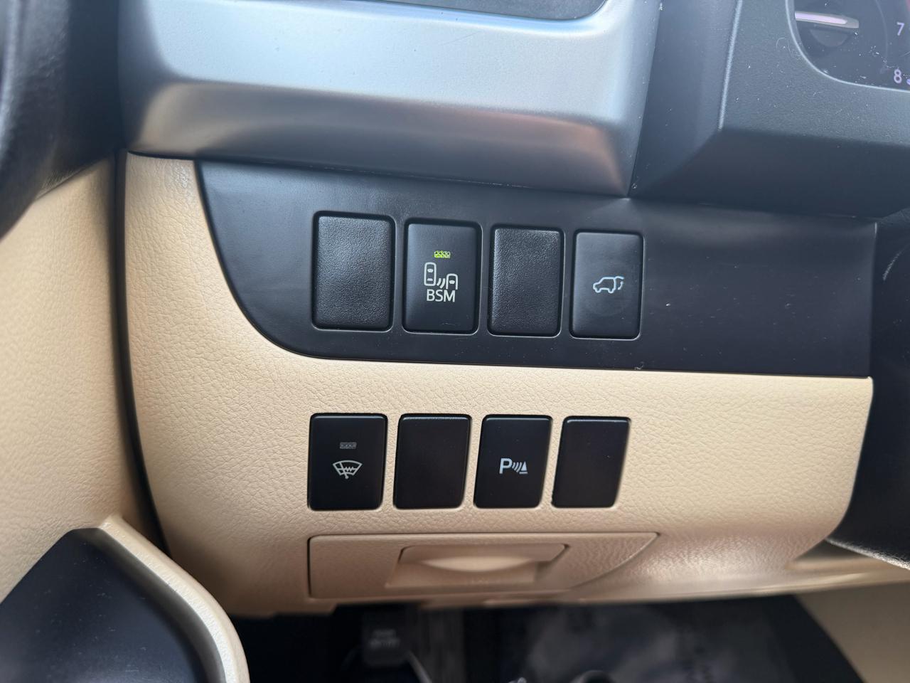 Toyota Highlander Limited FWD V6 2016