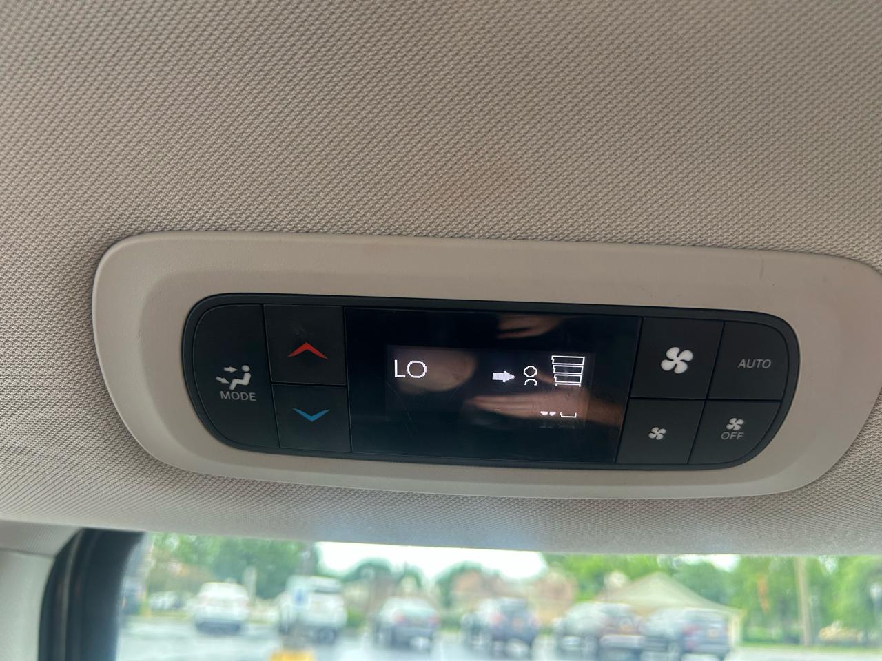 Chrysler Pacifica Touring L FWD 2018