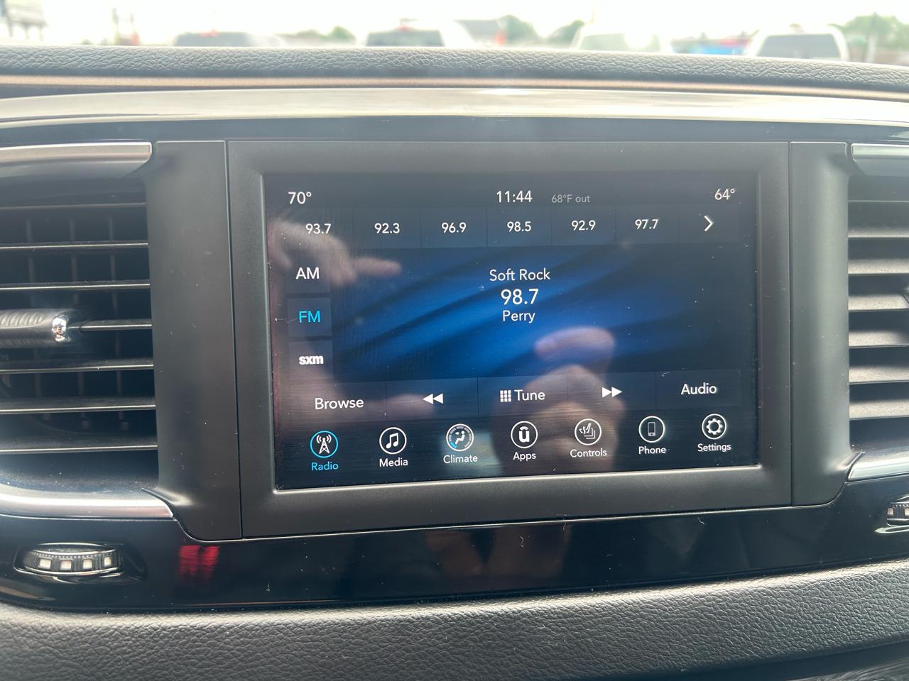 Chrysler Pacifica Touring L FWD 2018