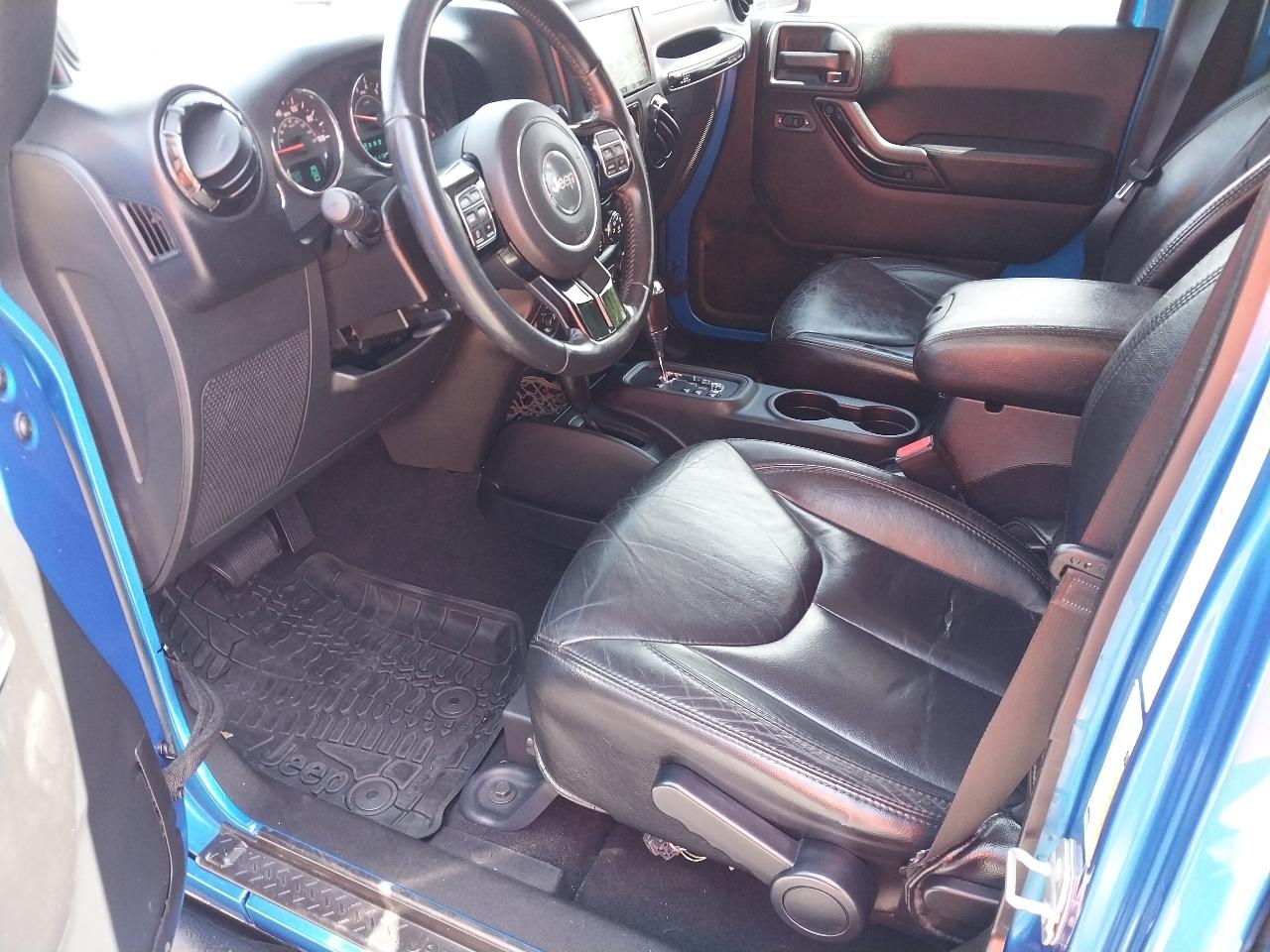 Jeep Wrangler Unlimited 4WD 4dr Altitude 2014