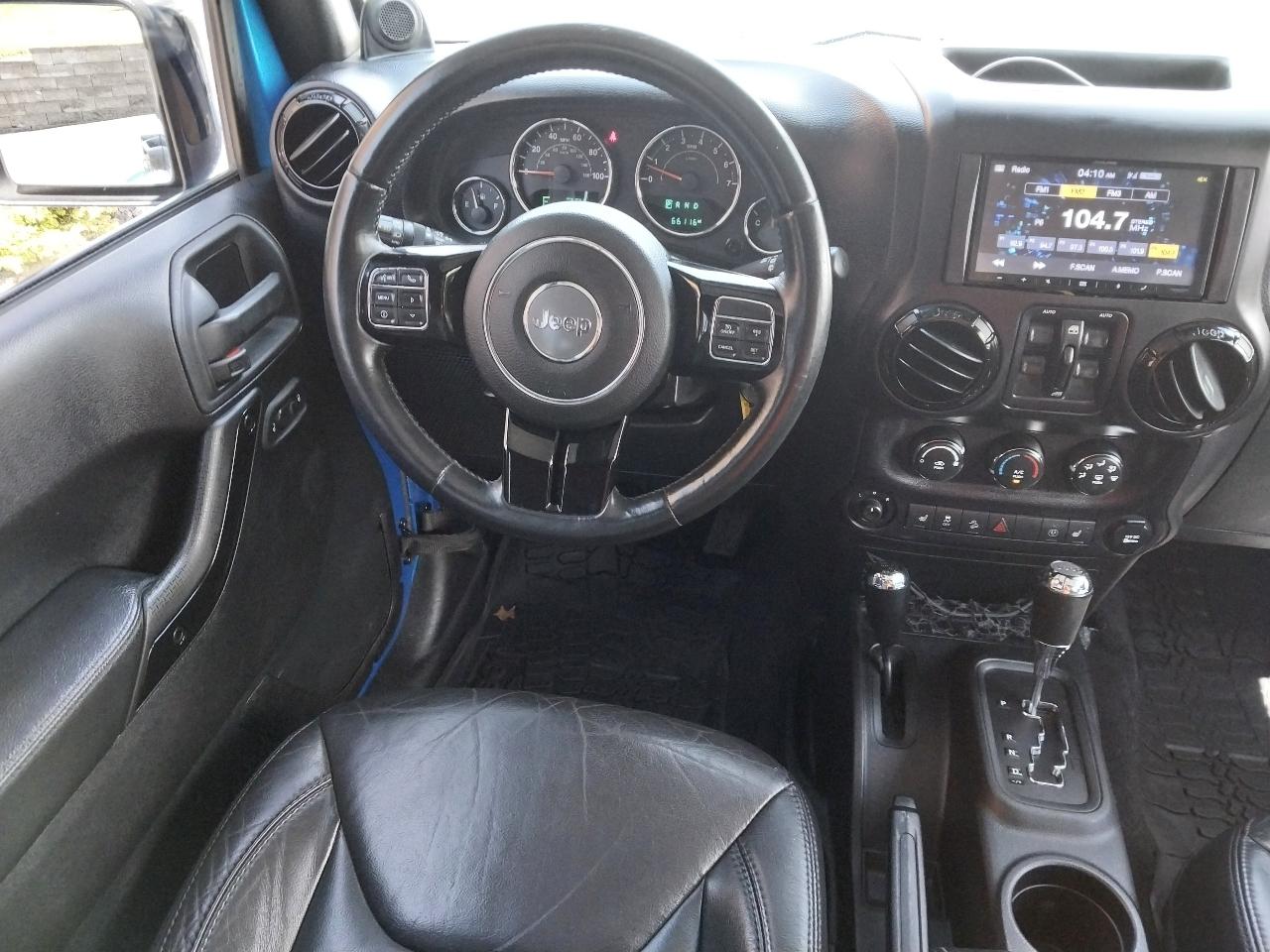 Jeep Wrangler Unlimited 4WD 4dr Altitude 2014