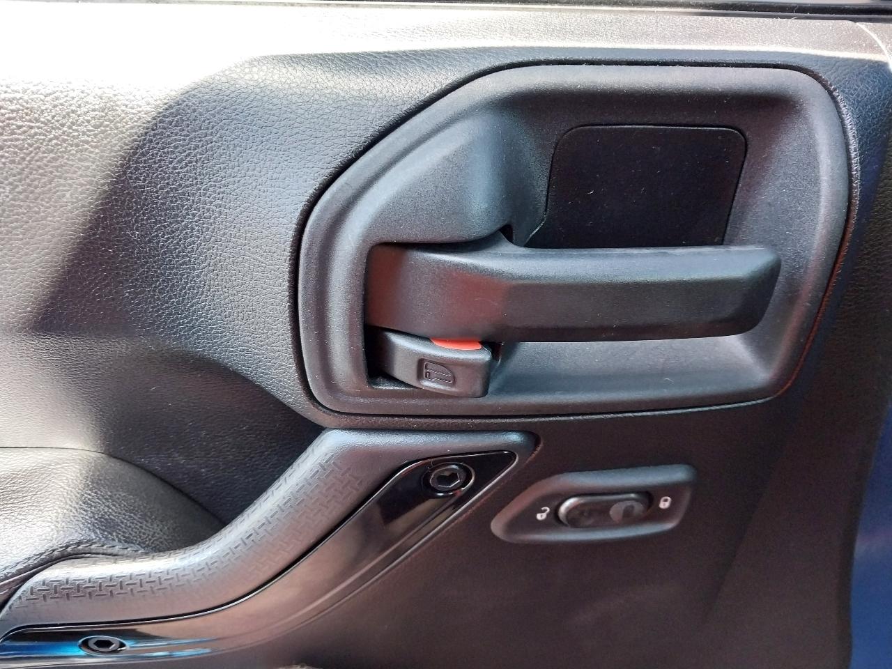 Jeep Wrangler Unlimited 4WD 4dr Altitude 2014