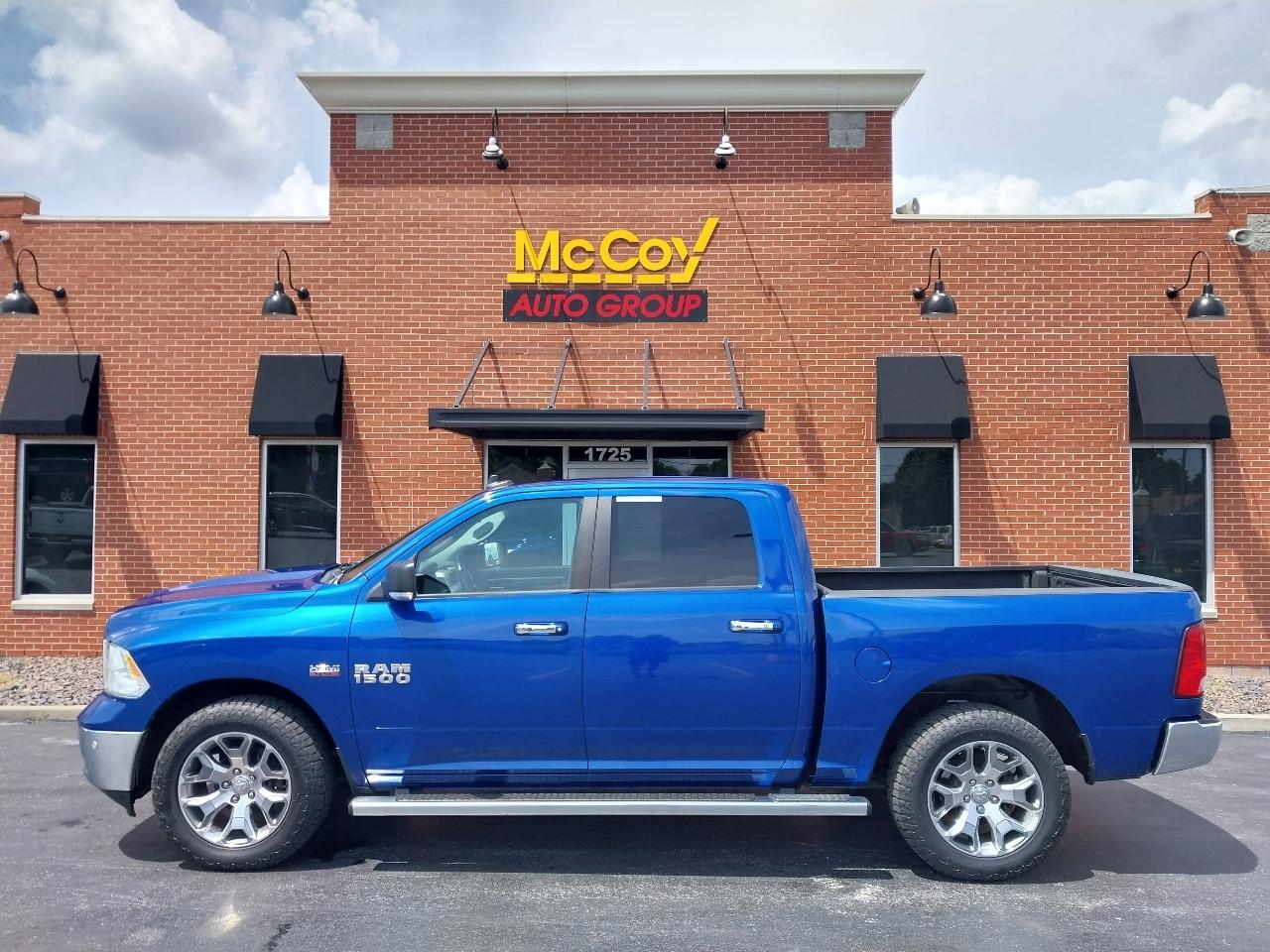 RAM 1500 4WD Crew Cab 140.5" Big Horn 2016
