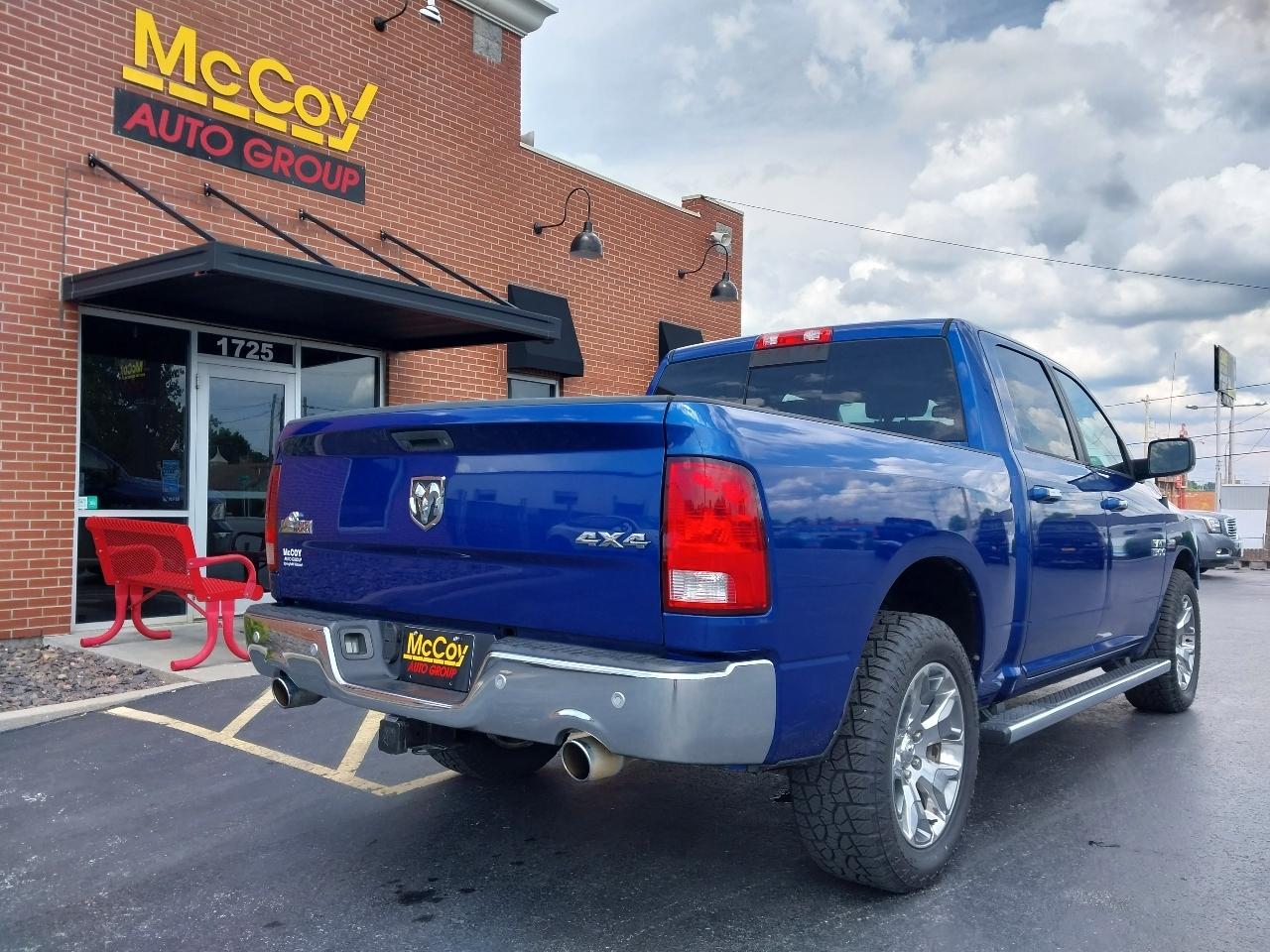 RAM 1500 4WD Crew Cab 140.5" Big Horn 2016