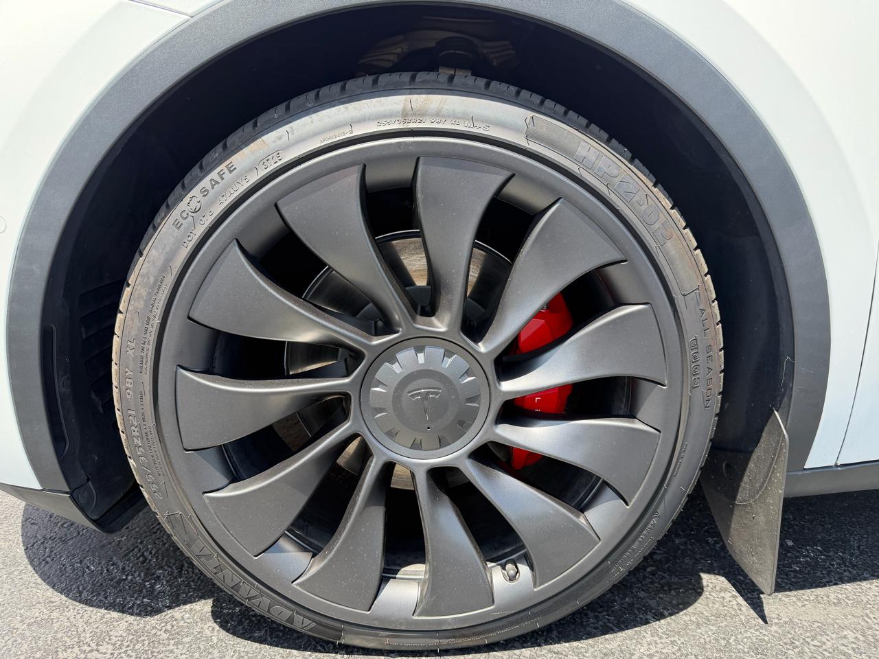 Tesla Model Y Performance AWD 2022
