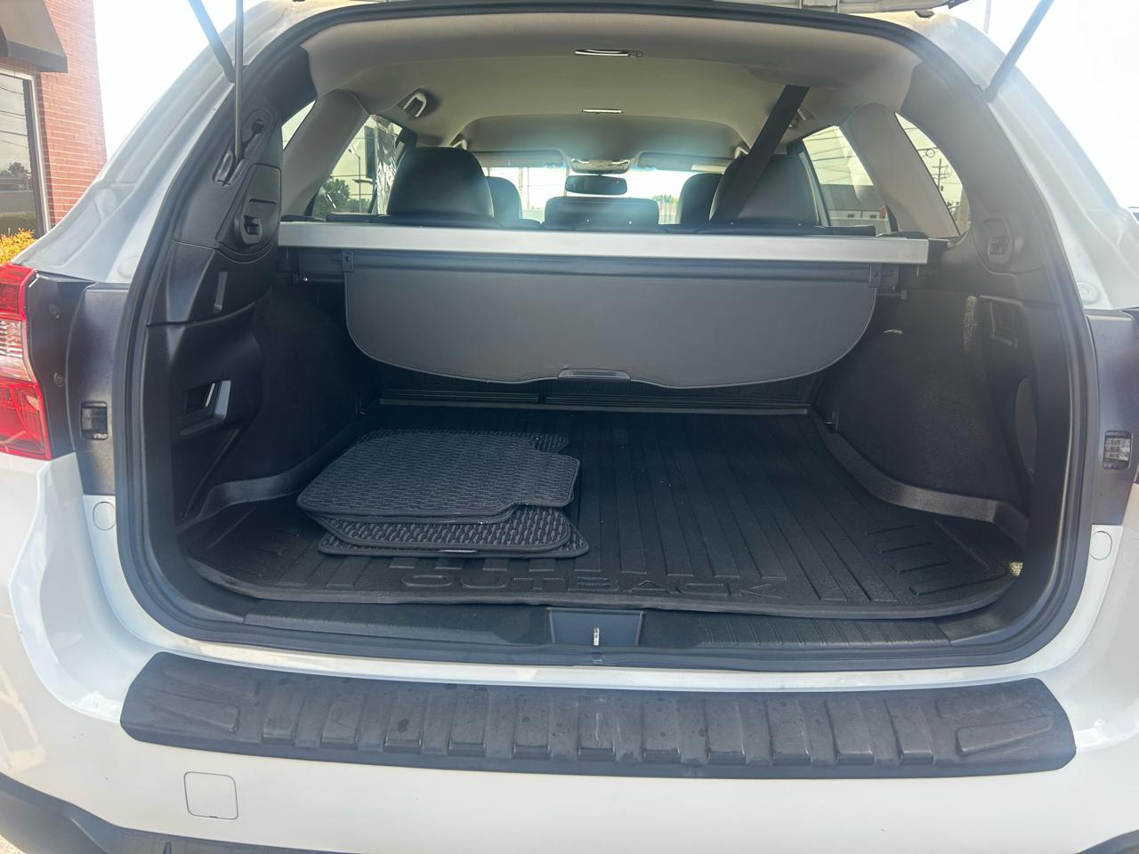 Subaru Outback 4dr Wgn 2.5i Limited 2016