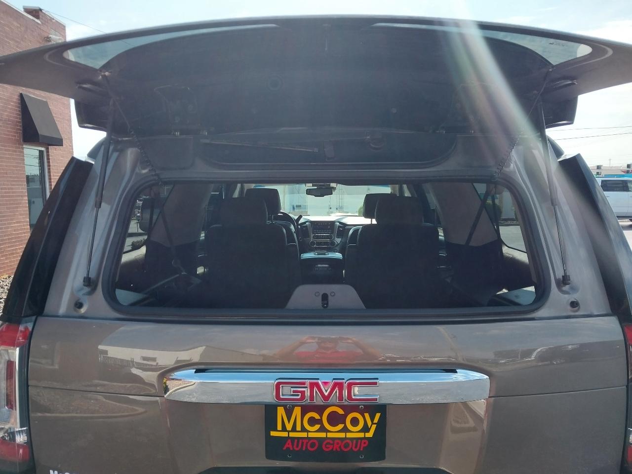 GMC Yukon XL 4WD 4dr Denali 2016