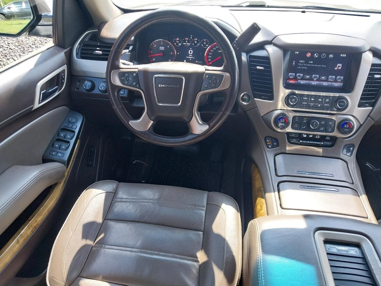 GMC Yukon XL 4WD 4dr Denali 2016