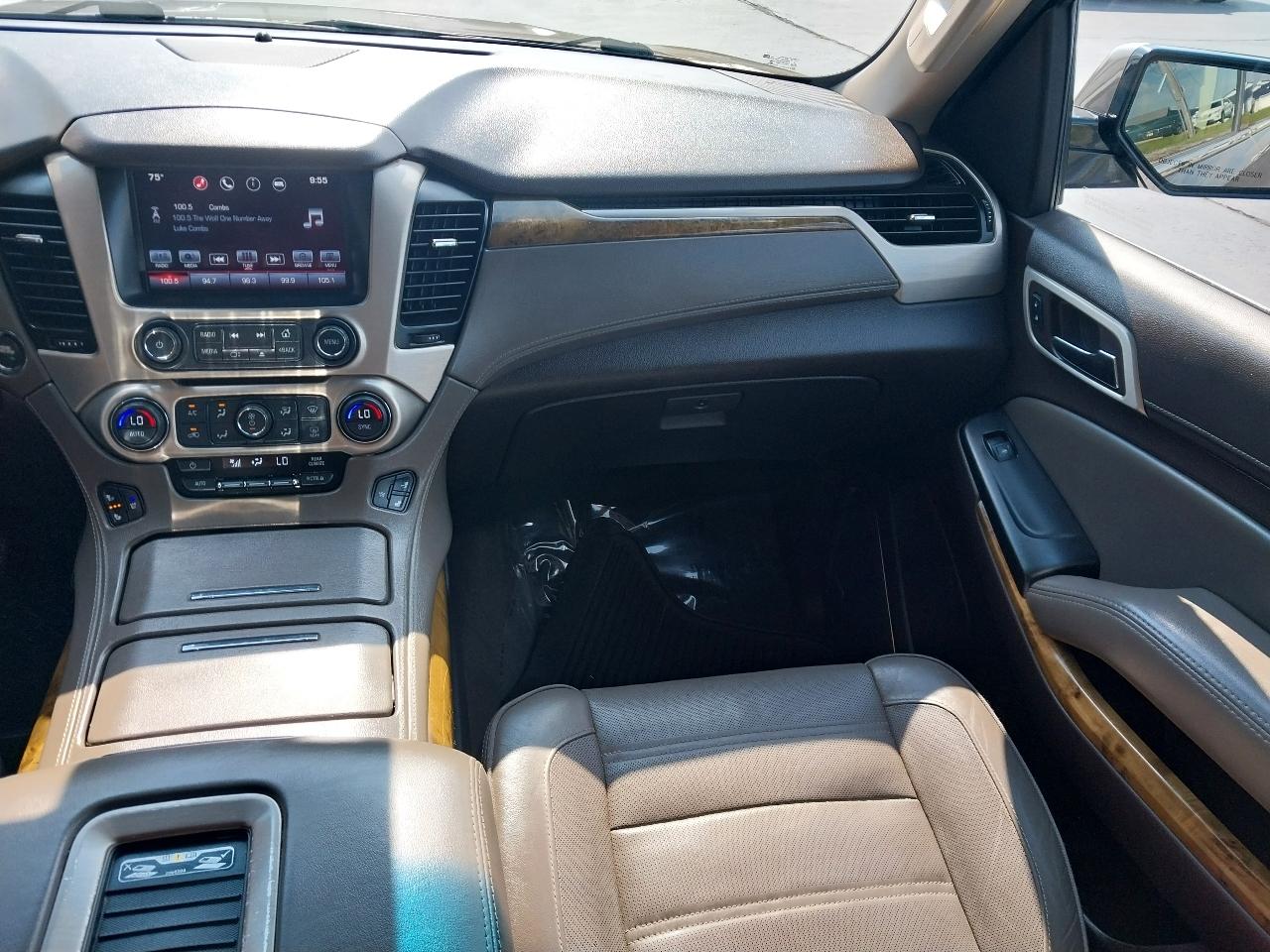 GMC Yukon XL 4WD 4dr Denali 2016