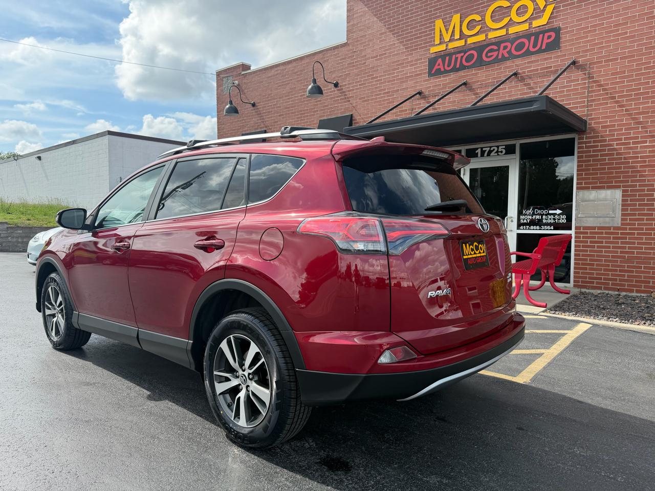 Toyota RAV4 Adventure AWD (Natl) 2018