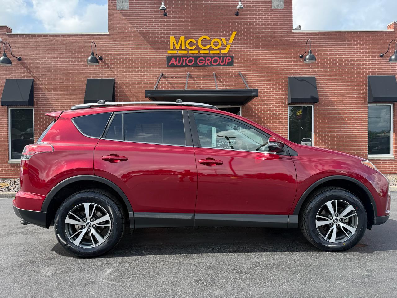 Toyota RAV4 Adventure AWD (Natl) 2018