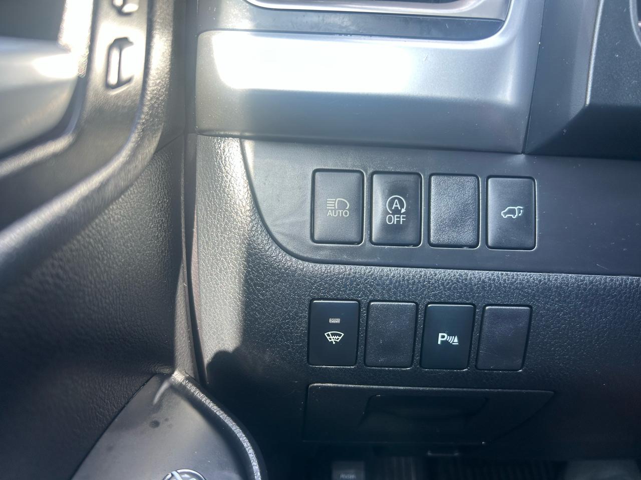 Toyota Highlander Limited V6 AWD (Natl) 2019