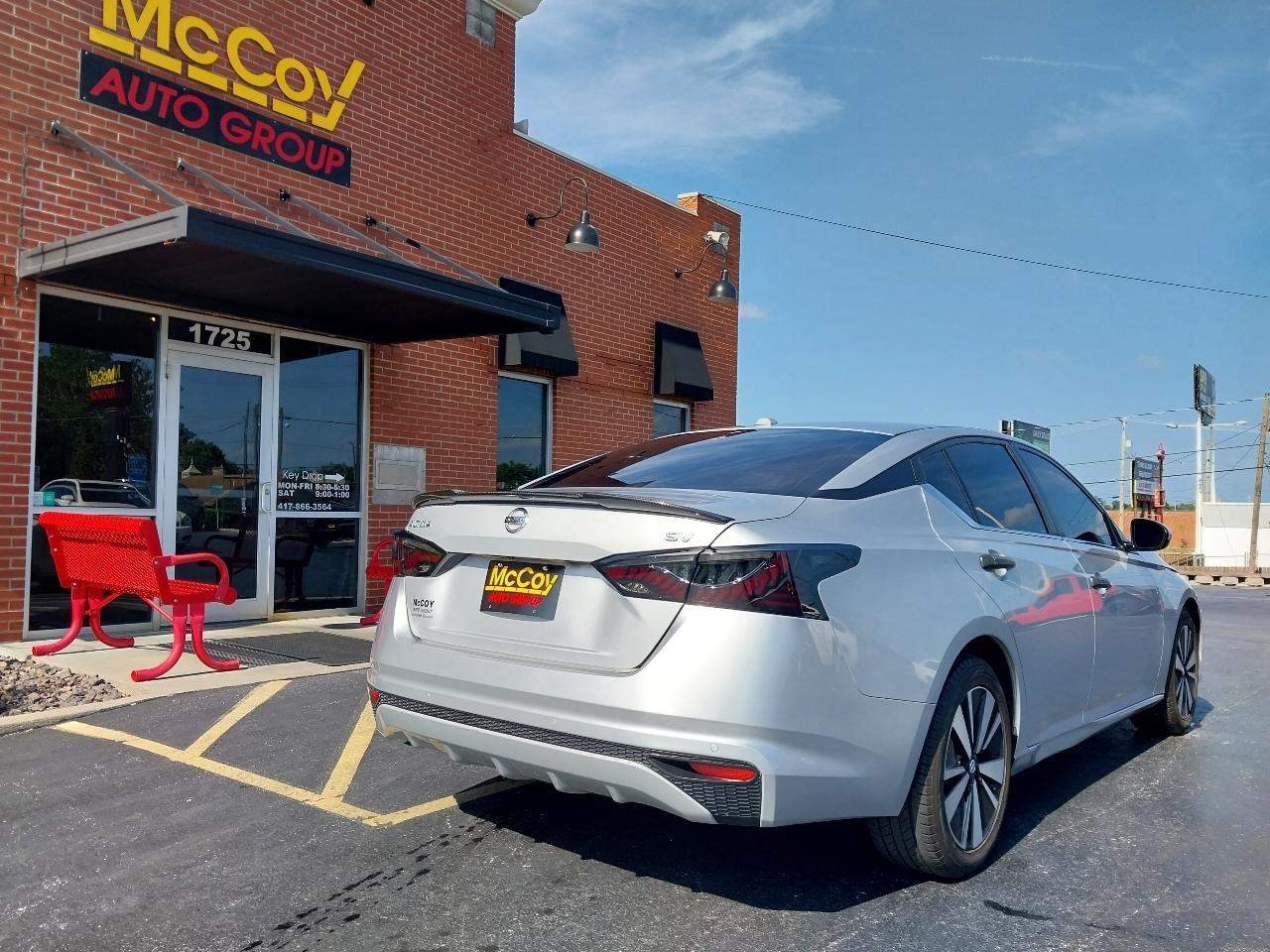Nissan Altima 2.5 SV Sedan 2021