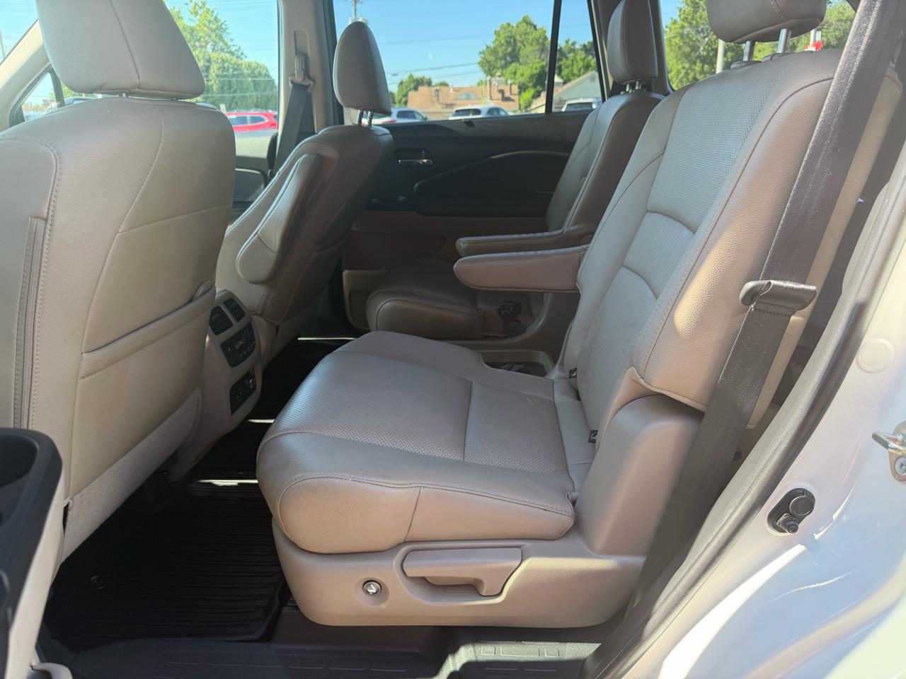 Honda Pilot Elite AWD 2019