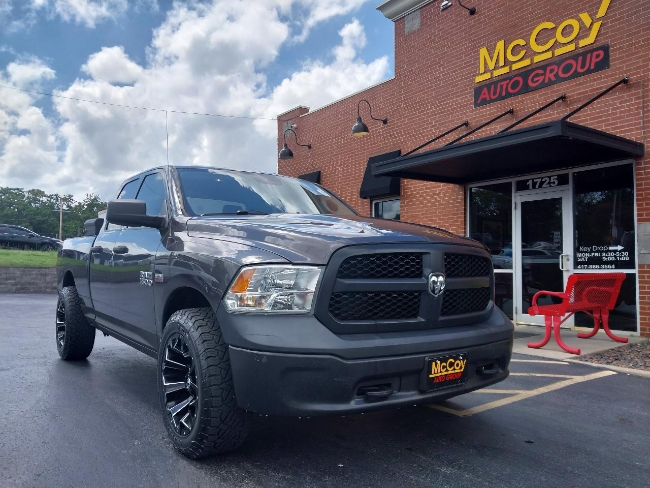 RAM 1500 Tradesman Quad Cab 4WD 2018