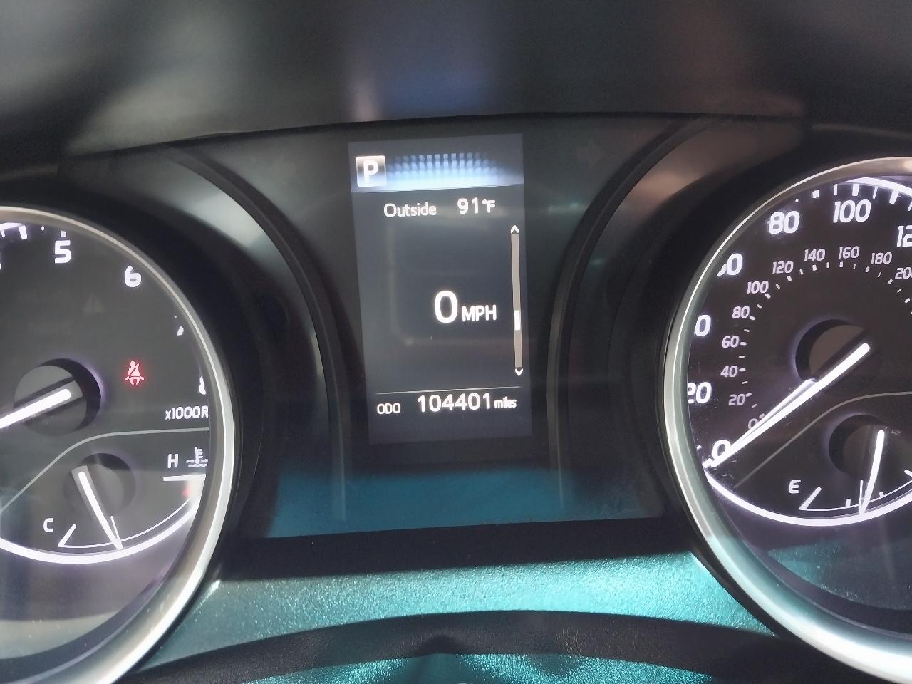Toyota Camry XLE Auto (Natl) 2018