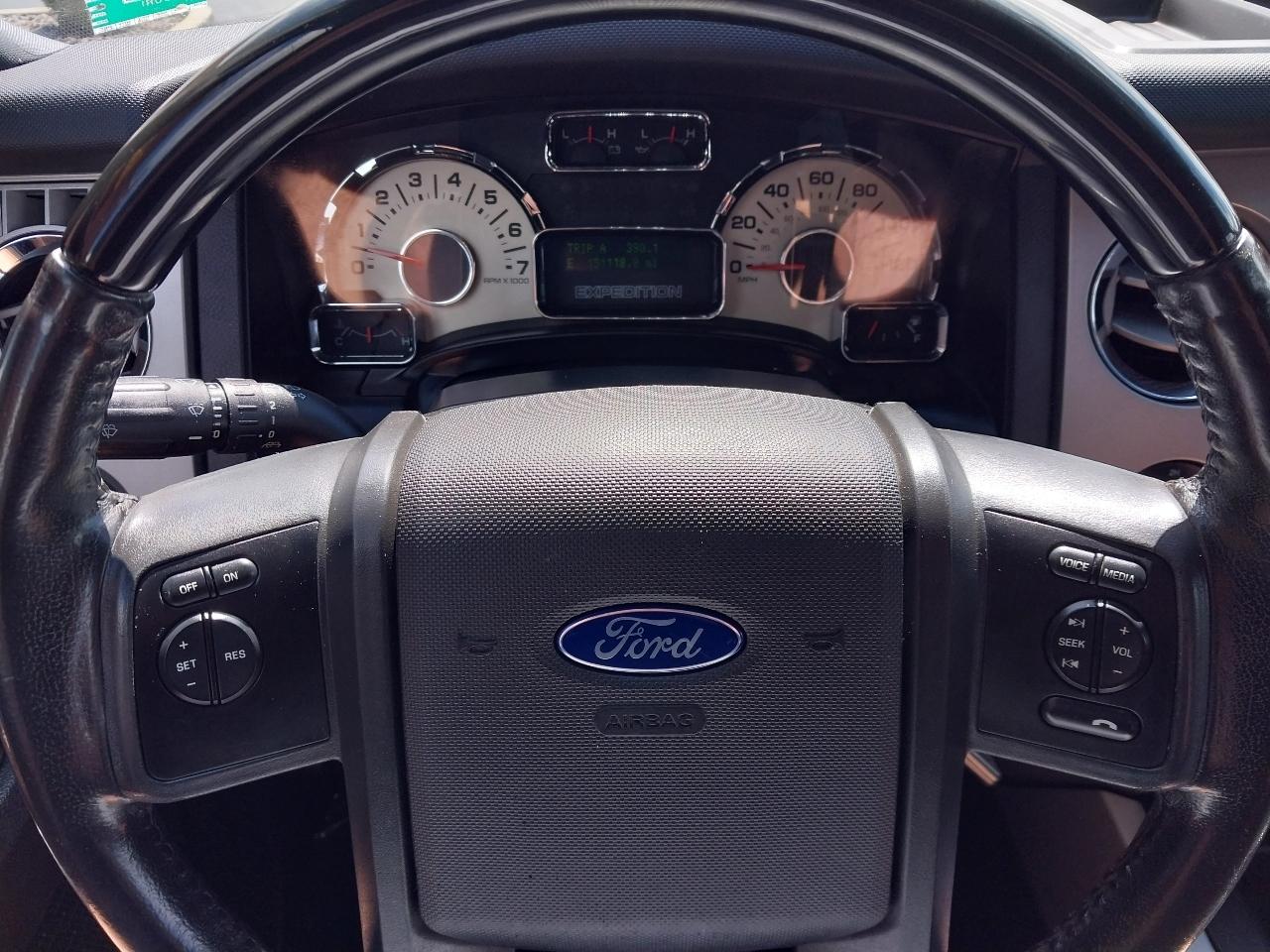 Ford Expedition 4WD 4dr Limited 2014