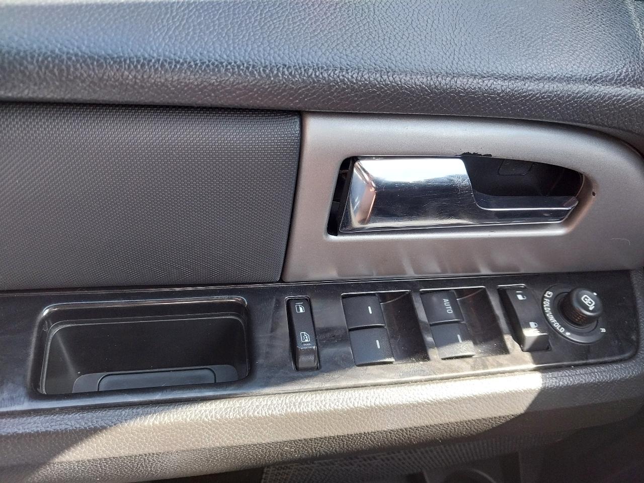 Ford Expedition 4WD 4dr Limited 2014