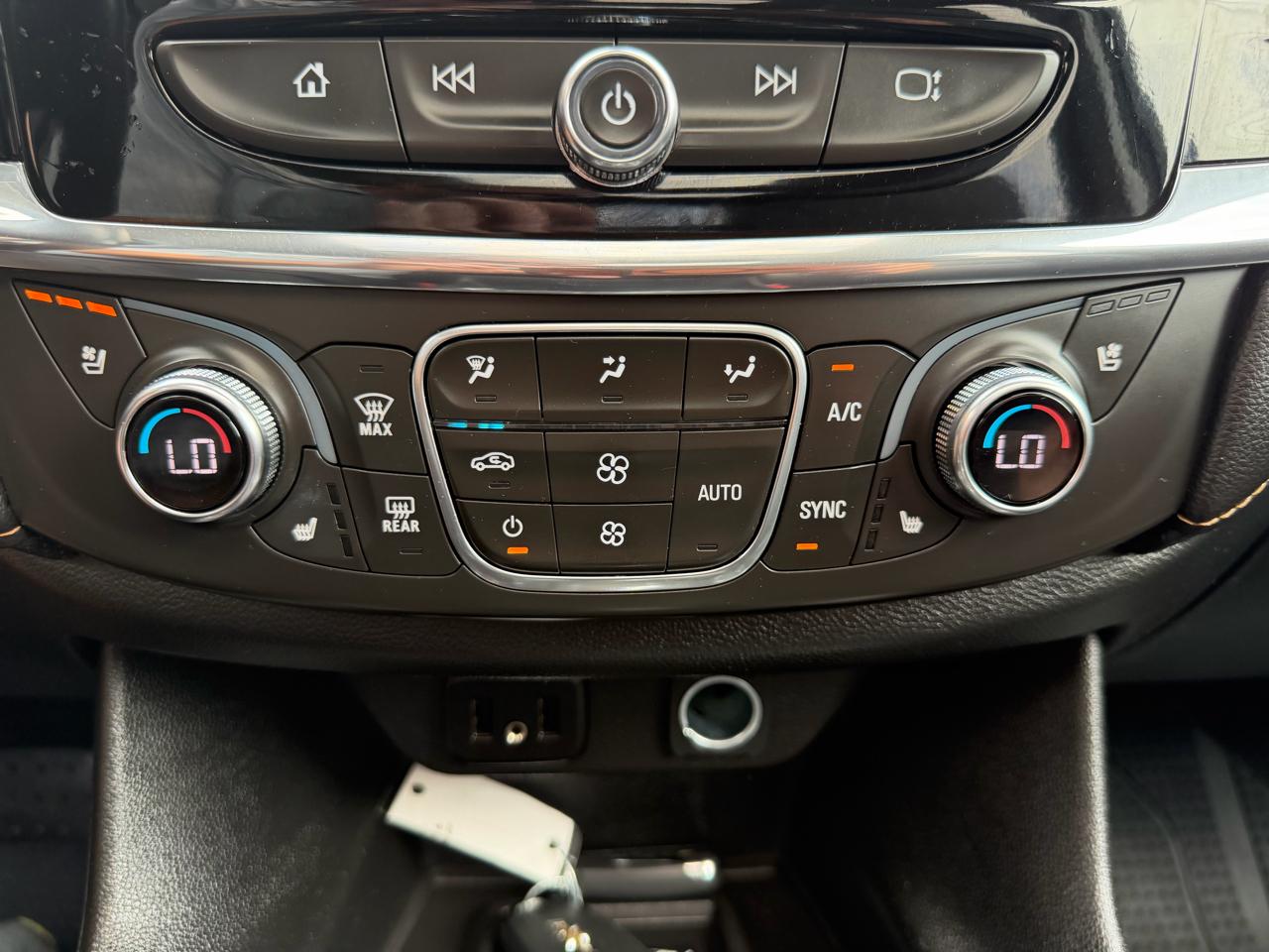 Chevrolet Traverse FWD 4dr Premier w/1LZ 2019