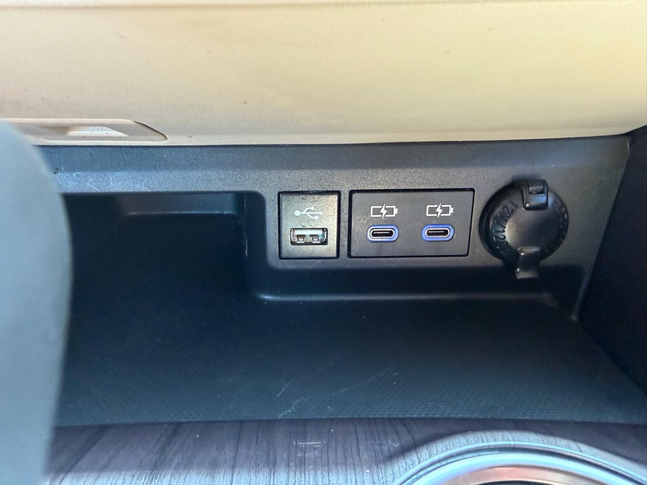 Toyota Highlander Hybrid Limited AWD (Natl) 2022