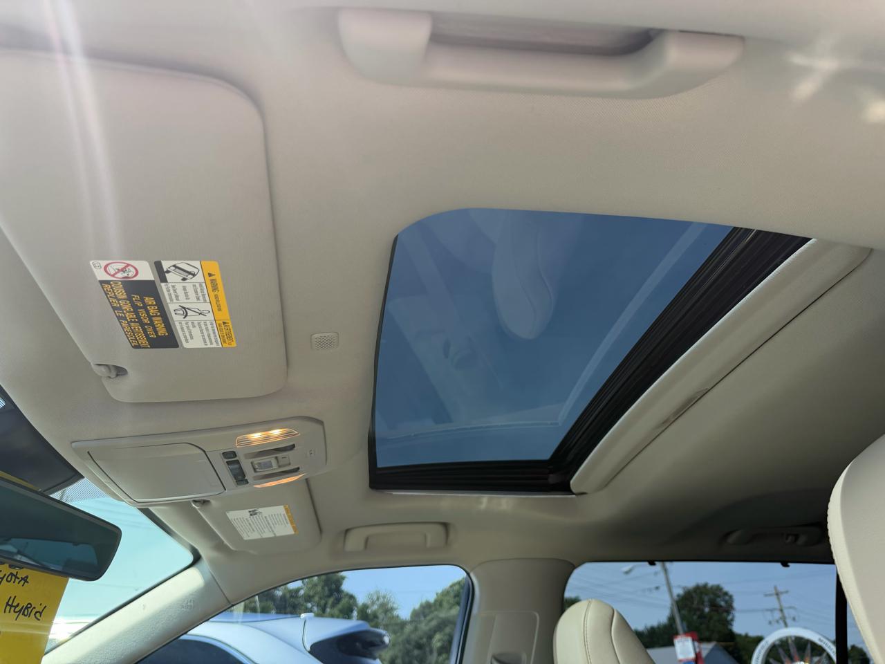 Toyota Highlander Hybrid Limited AWD (Natl) 2022