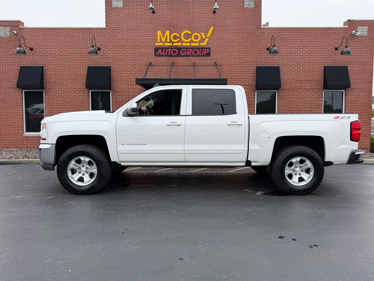 Chevrolet Silverado 1500 4WD Crew Cab 143.5" LT w/2LT 2016