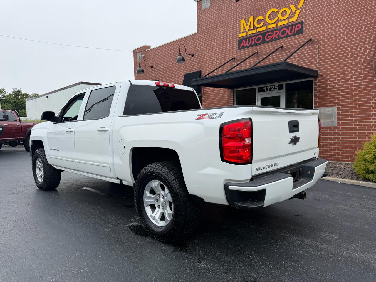 Chevrolet Silverado 1500 4WD Crew Cab 143.5" LT w/2LT 2016