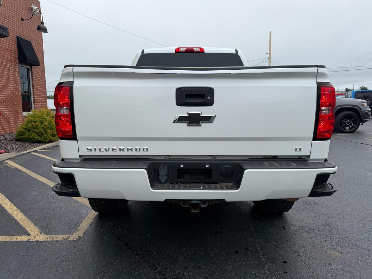 Chevrolet Silverado 1500 4WD Crew Cab 143.5" LT w/2LT 2016