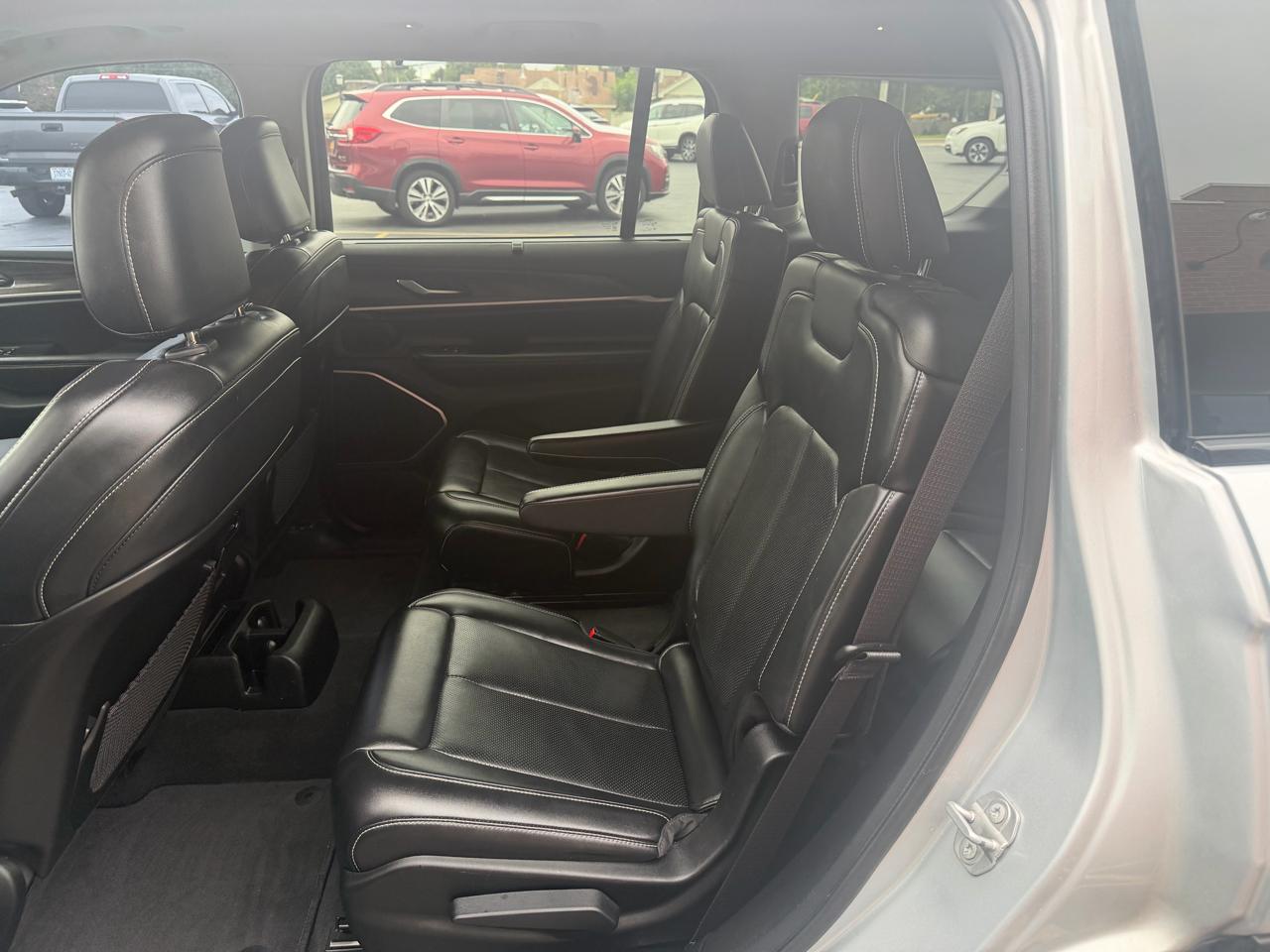 Jeep Grand Cherokee L Limited 4x4 2021