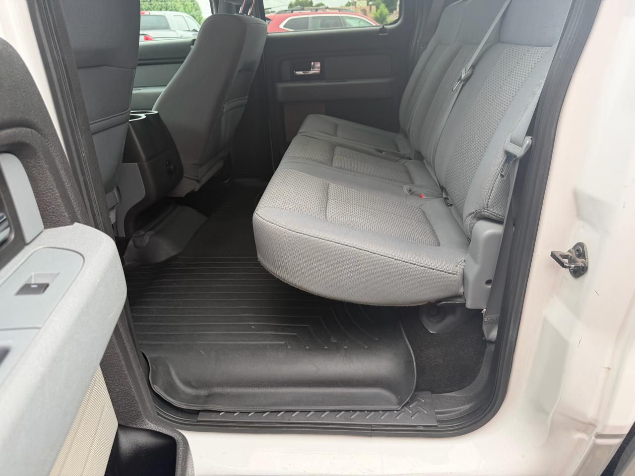 Ford F-150 XLT SuperCrew 2WD 2012