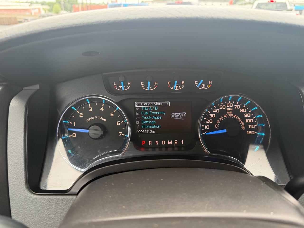Ford F-150 XLT SuperCrew 2WD 2012