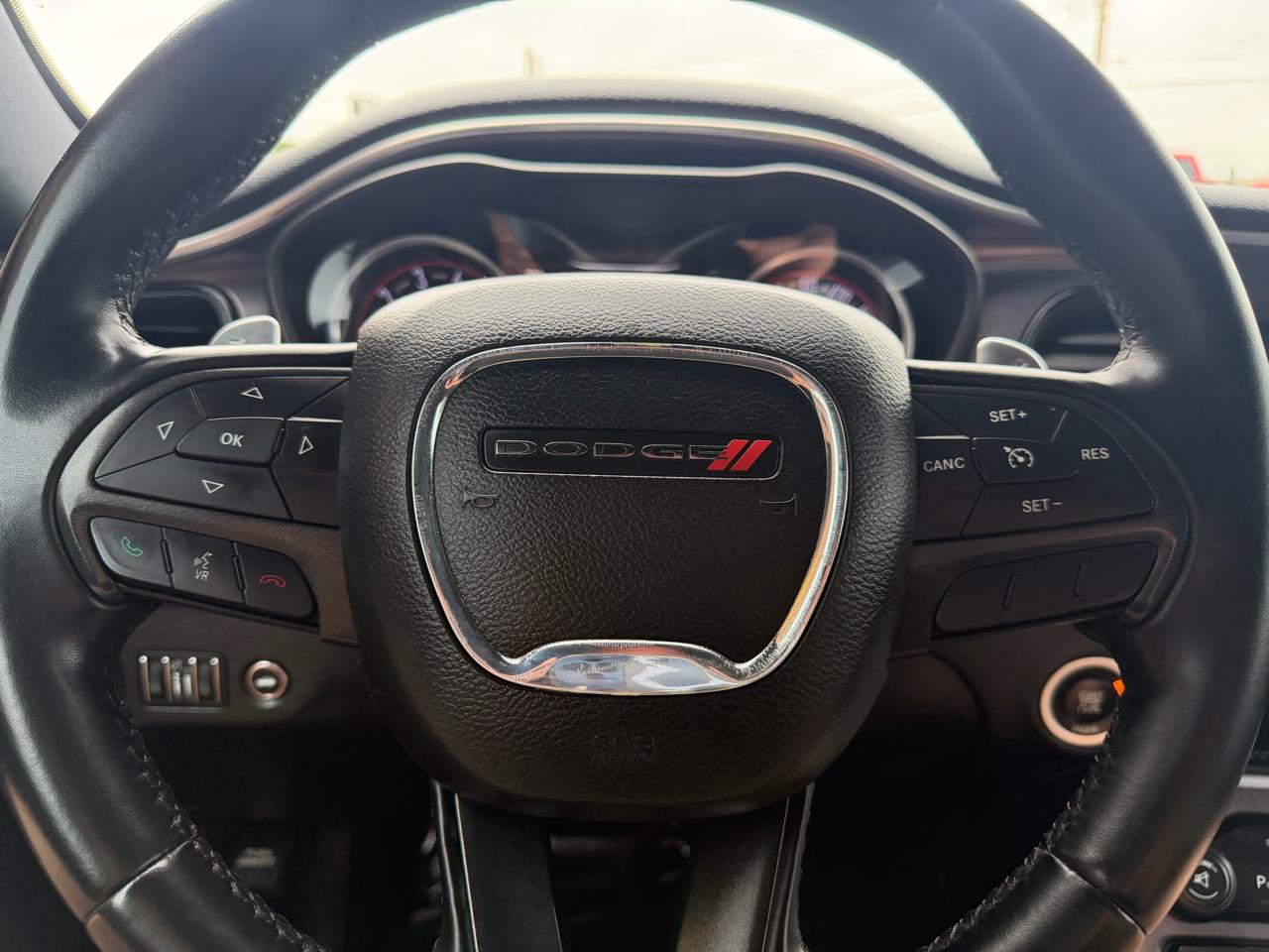 Dodge Challenger 2dr Cpe R/T 2015