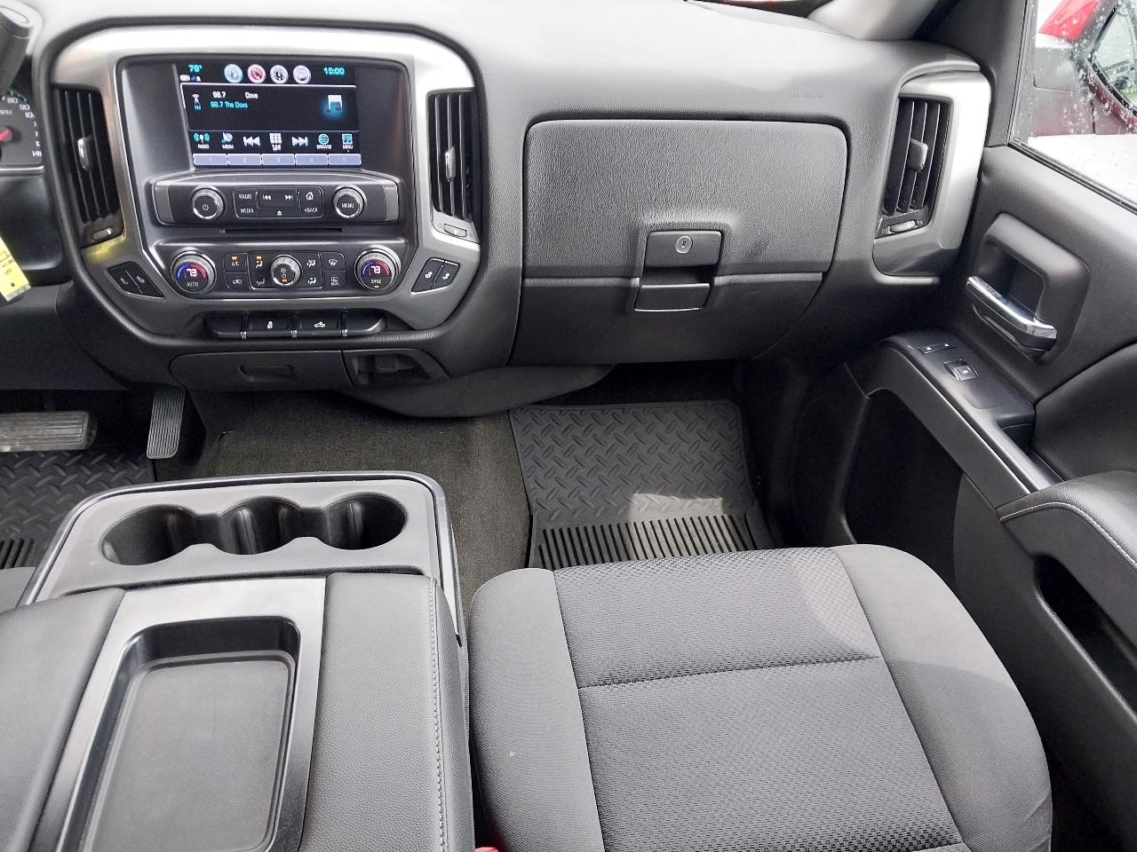 Chevrolet Silverado 1500 4WD Crew Cab 143.5" LT w/1LT 2018