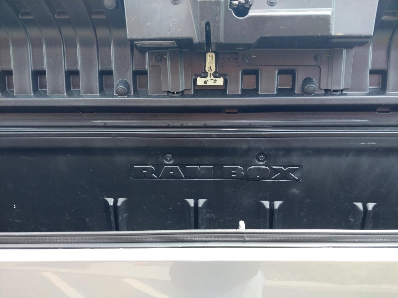 RAM 2500 Power Wagon 4x4 Crew Cab 6'4" Box 2019
